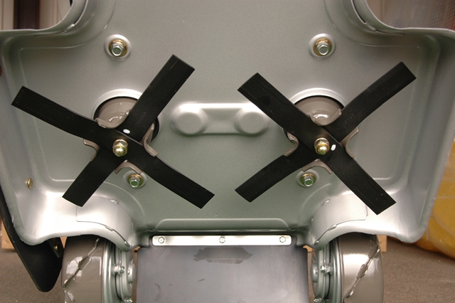 SP650/SP850用 スパイダーモアー用替刃セット - 乗用草刈機専門サイト