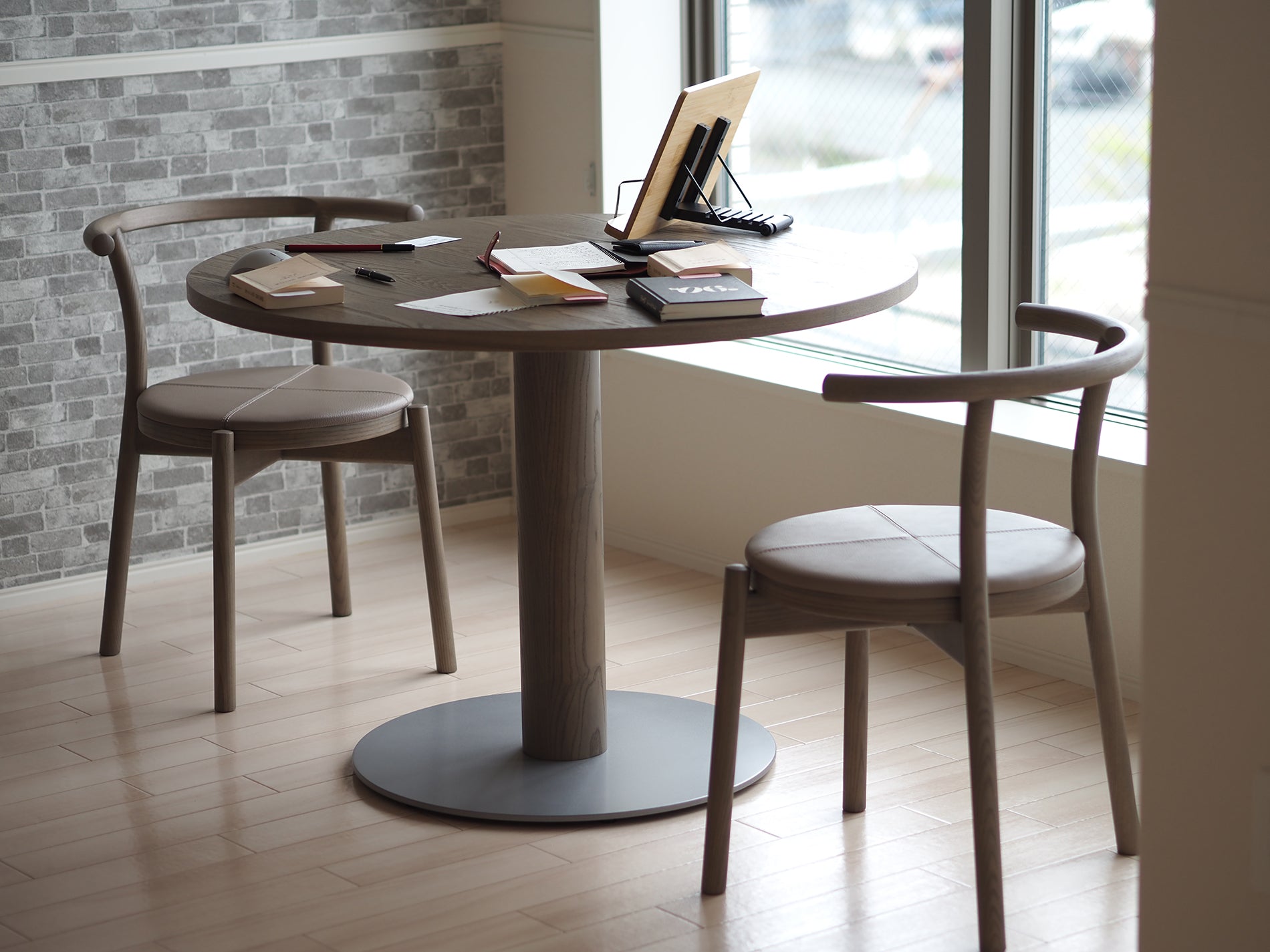 座ると自然に背筋が伸びる快適な座り心地 福岡県 T.Tさま