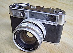 YASHICA LYNX 14