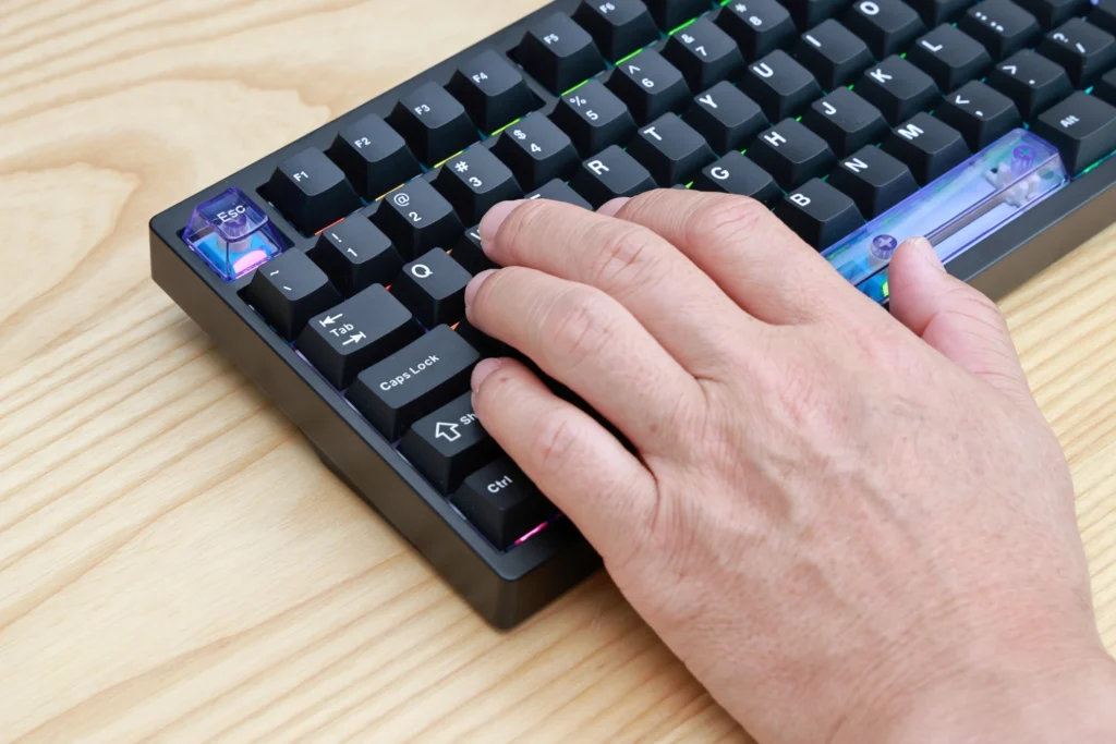 EPOMAKER LUMA40レビュー！ 40%サイズのオーソリニア配列CNCアルミ製