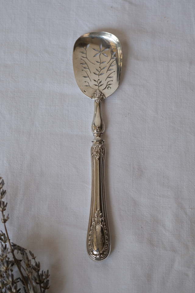 B23-2 フランス アンティーク ミネルヴァ フレンチシルバー 透かしの