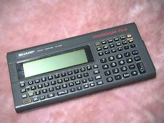 シャープ ポケットコンピュータ PC-E200 ✨ポケコン✨レア✨電源入り