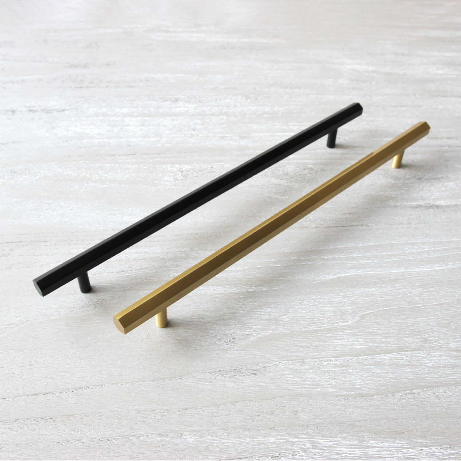 六角形のフォルムがオシャレな家具ハンドル - ヘキサハンドル(LL