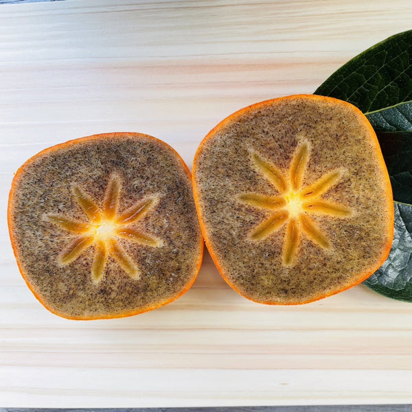 激レア！黒ゴマ柿】じゃりっと新感覚！樹上熟成の和歌山柿3kg