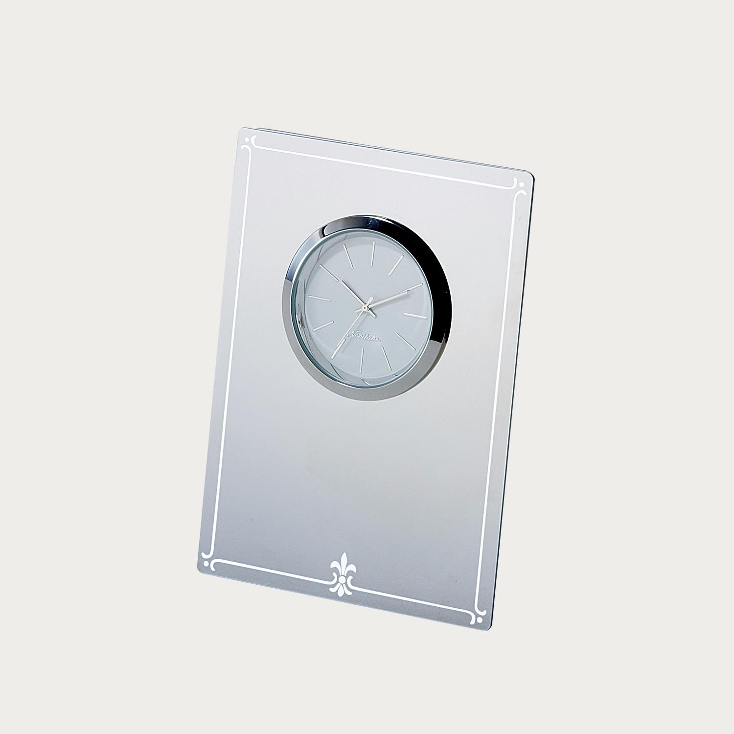 000000030819-01-l.jpg?t=