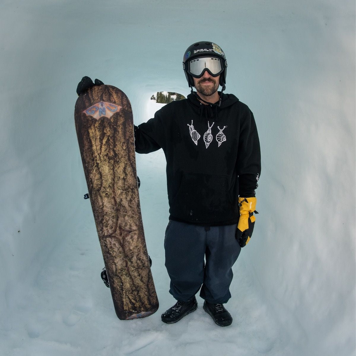 GNU SNOWBOARDS（グヌー スノーボード）| FINEST SNOWBOARD 2026