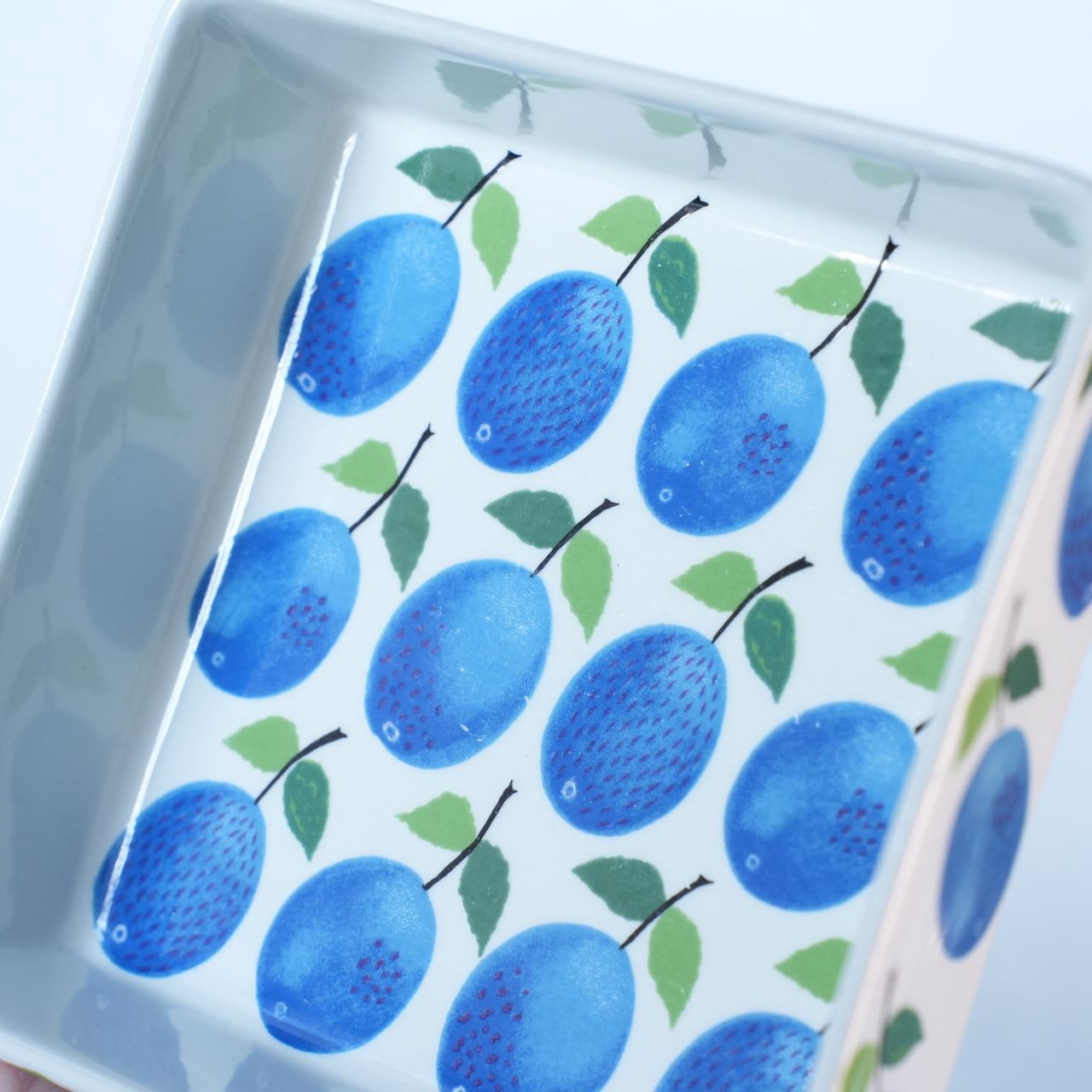 グスタフスベリ プルーヌス スクエアプレート（小） - 北欧食器タック