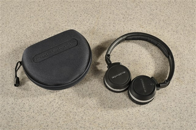 TEILE.COM | Porsche Bluetooth® headphones, 150 dB SPL / new