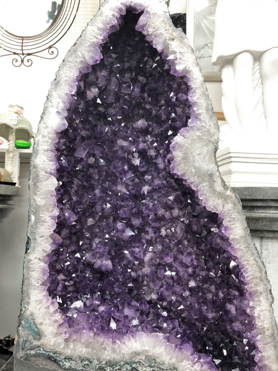 楽天市場】天然 紫水晶 特大 アメジスト ドーム 原石 大きい