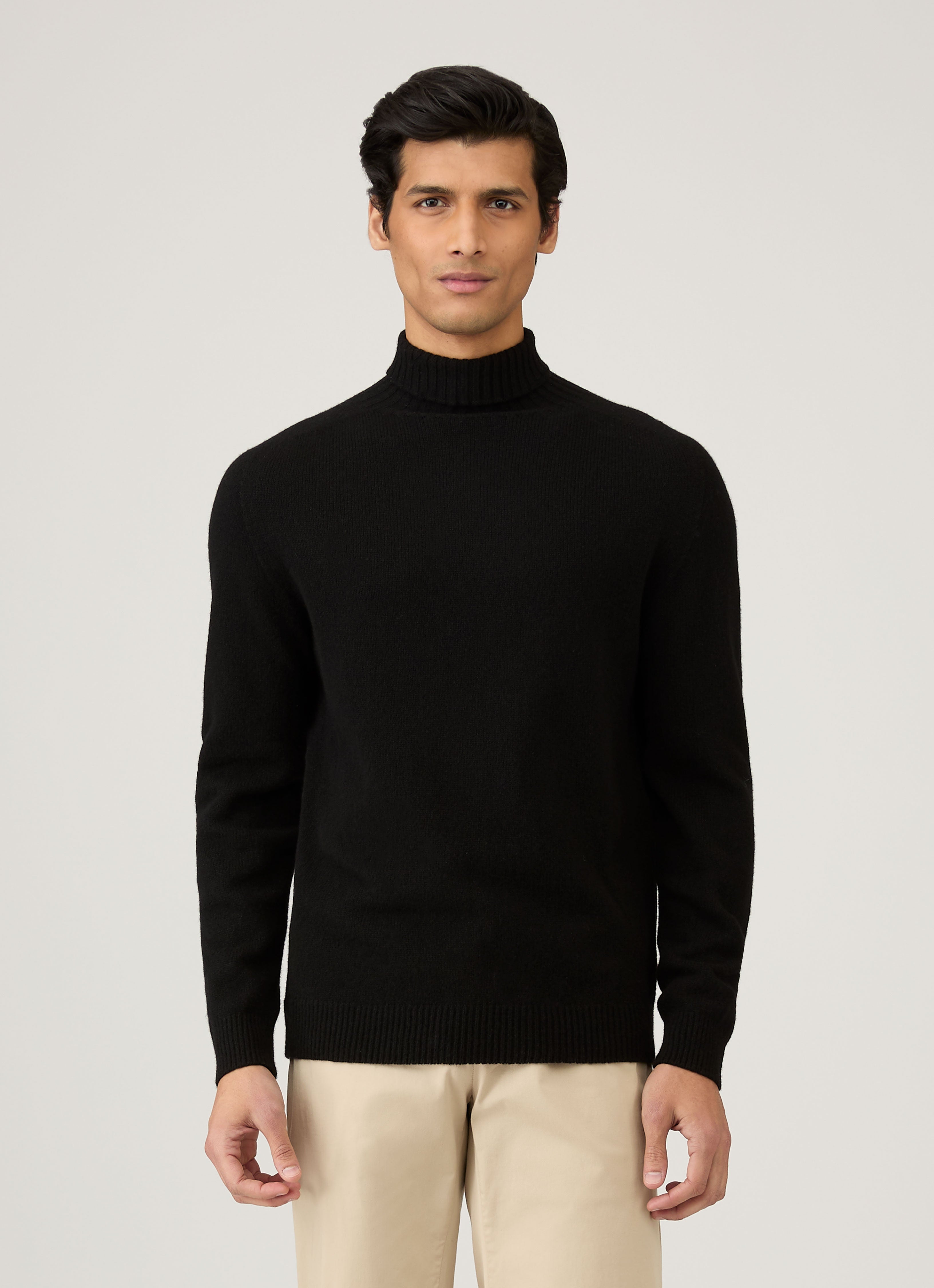 Men's Lambswool Roll Neck in Black | Sunspel