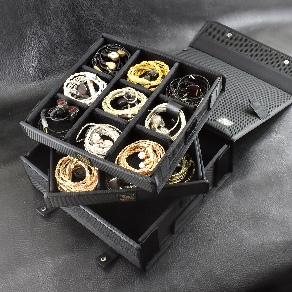 イヤフォンケース など／汎用 | バンナイズ | 鞄はやっぱり実用品