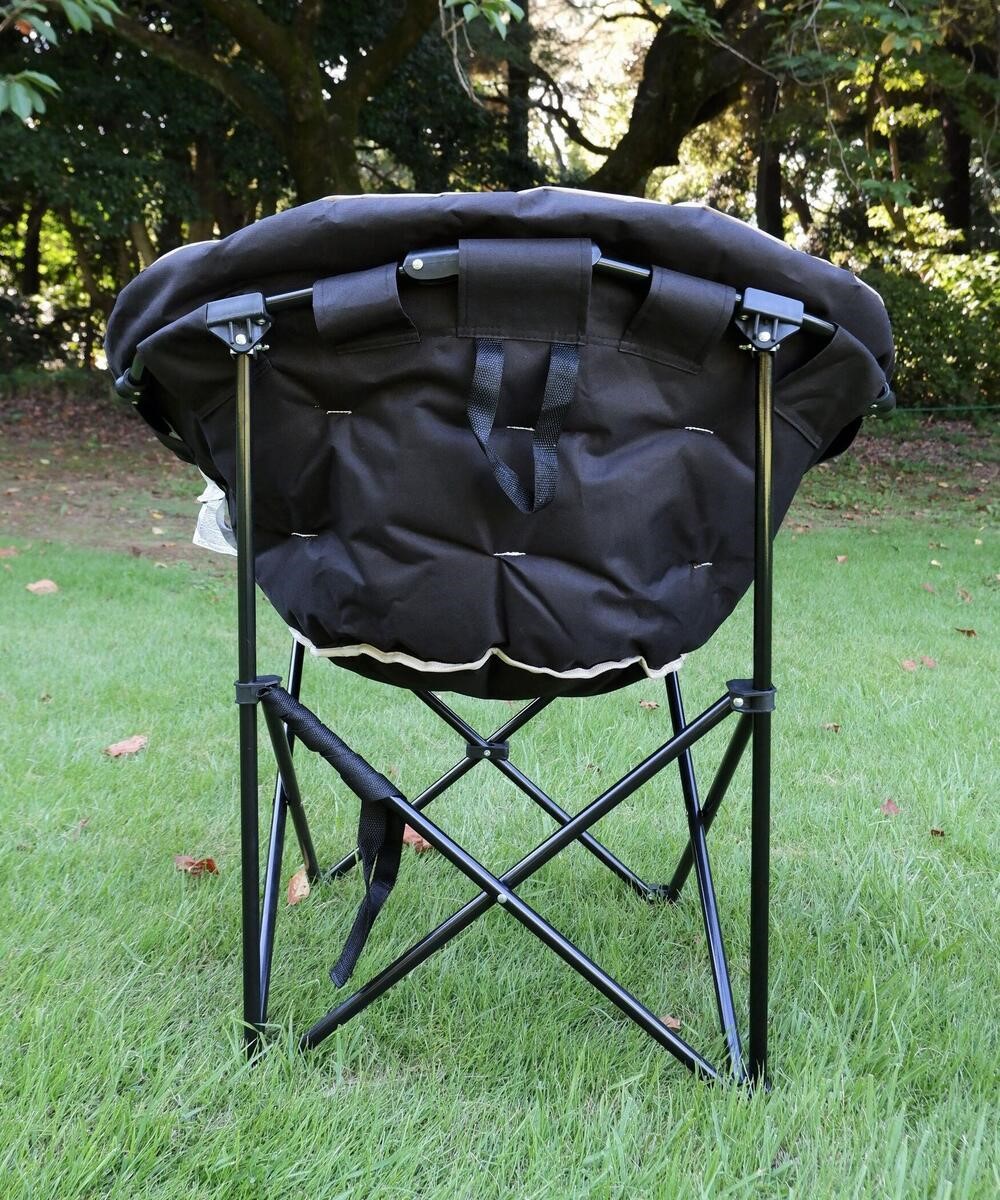 マナスタッシュ×ホールアースのコラボチェアは、夜も安心安全な蓄光