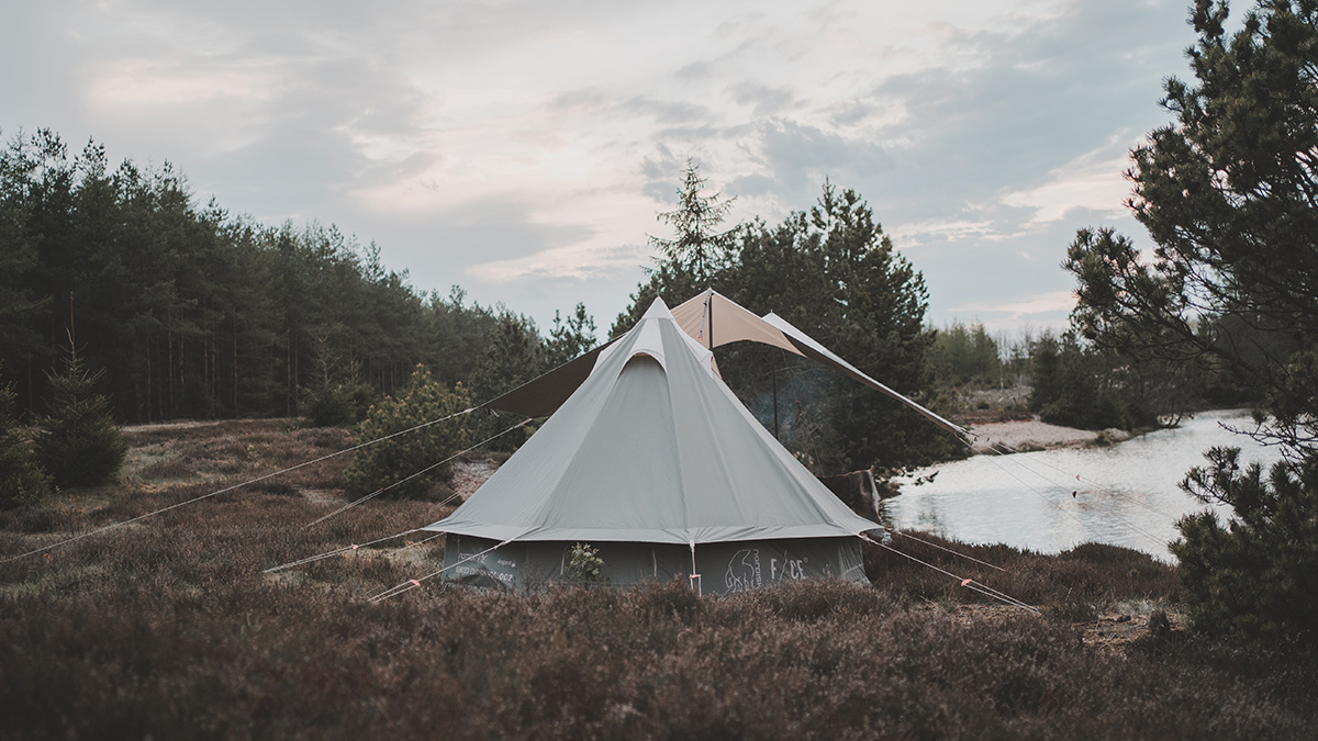 F/CE.®︎とノルディスクのコラボ第2弾は、ツートーンカラーな