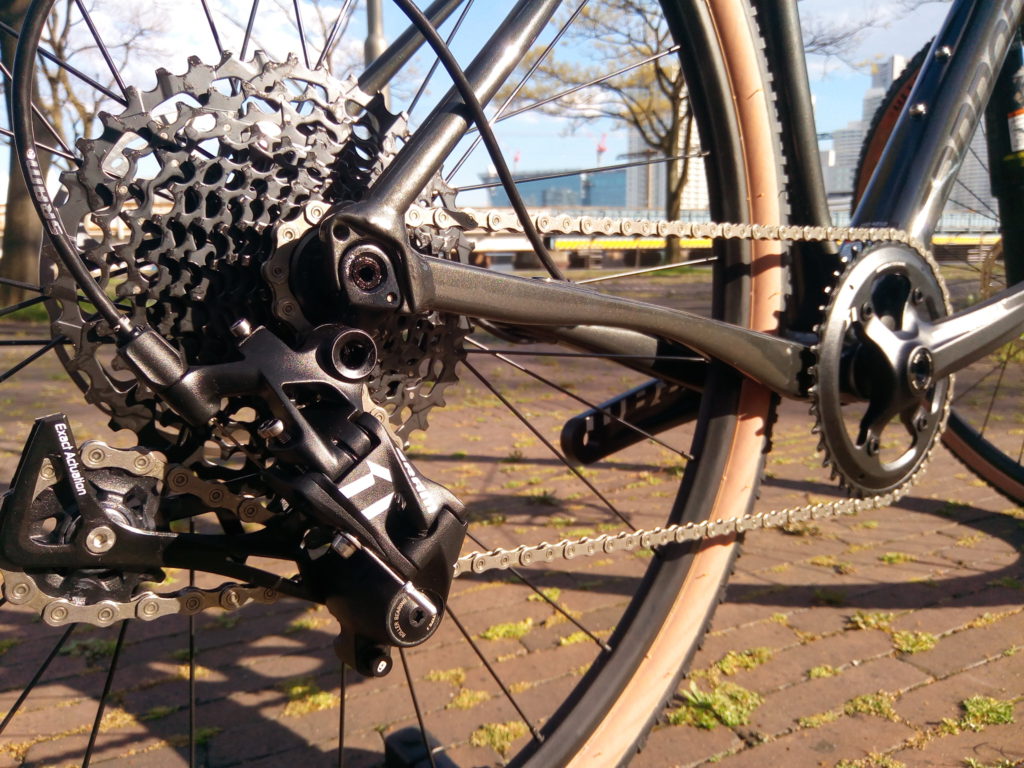 SLATE APEX 1 自走でオフロードへアプローチできる数少ないバイク