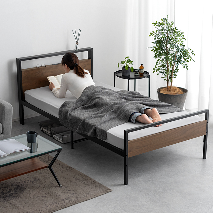 美品 ベッドフレーム ホテル採用 ベッド スチールボトム S(シングル