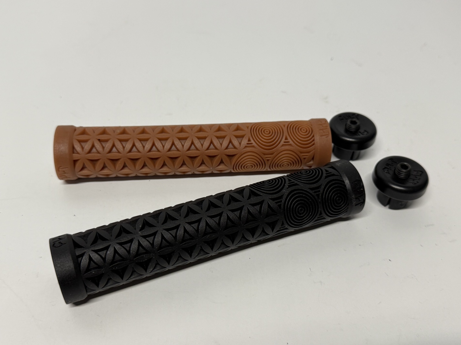 Cult AK Grips - BMX SHOP CAVE