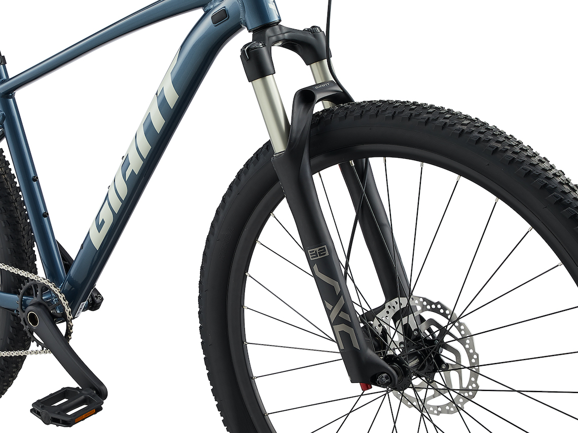 2023 GIANT Bicycles | TALON 0