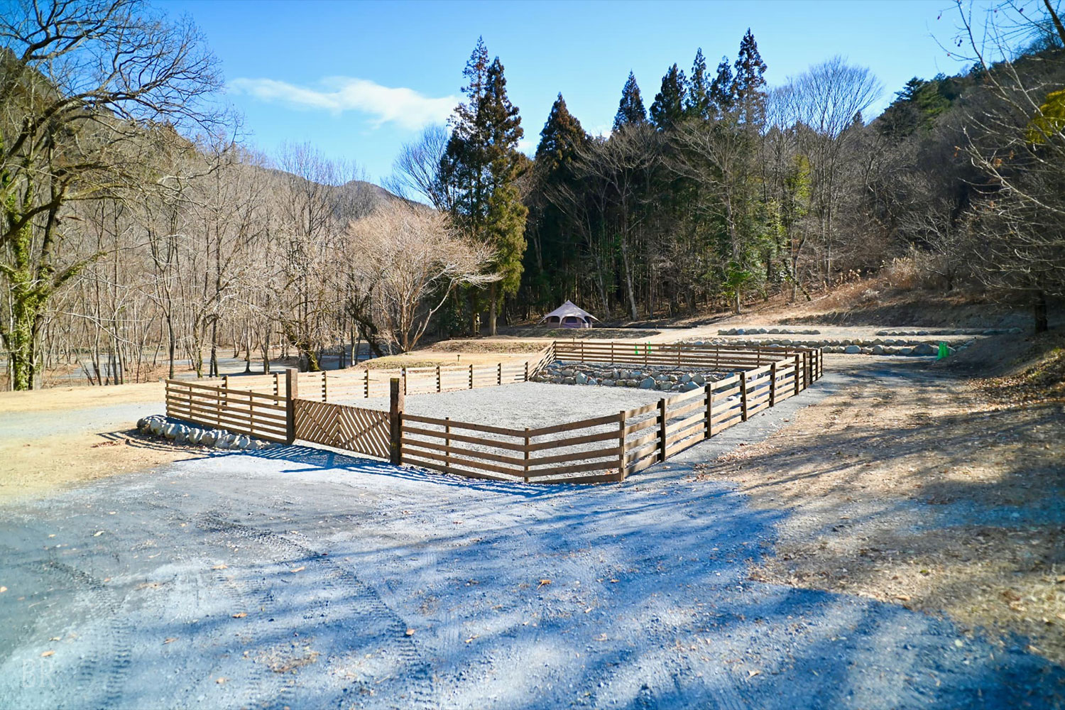 キャンプサイト | 【埼玉】秩父定峰清流キャンプ場​｜【リゾグラ