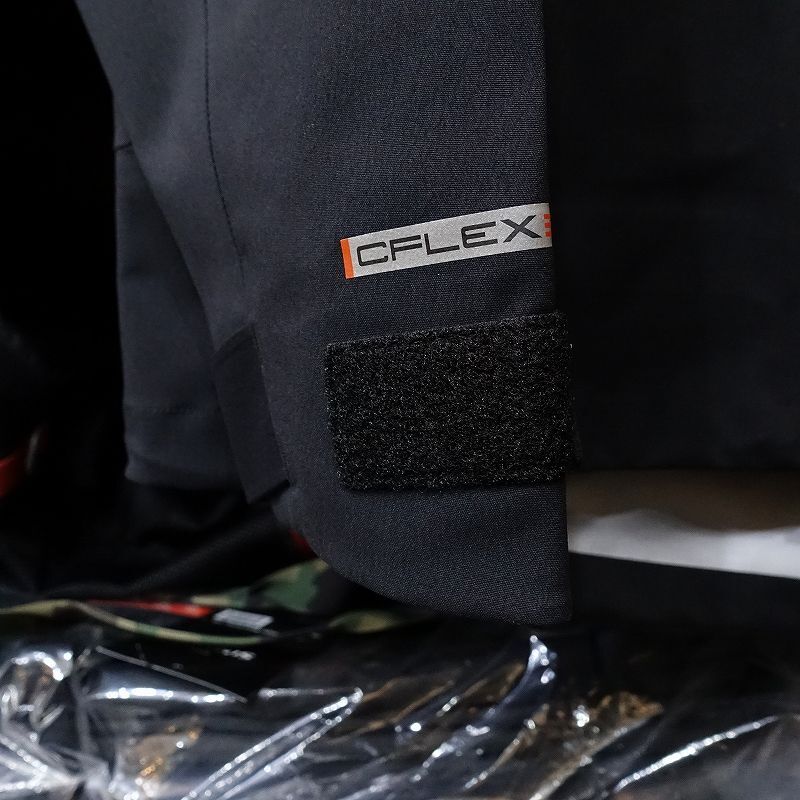 SIMMS CX JACKET - BLACK OUT