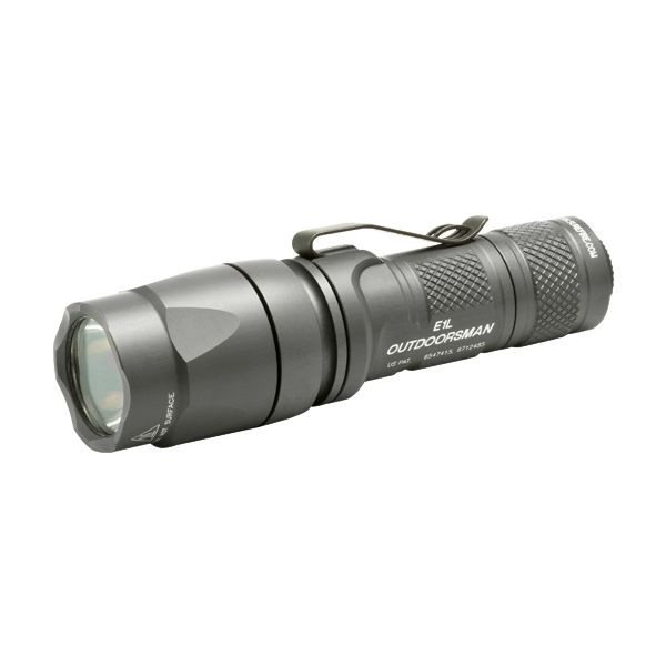 シュアファイア LEDフラッシュライト（懐中電灯） アウトドアーズマン
