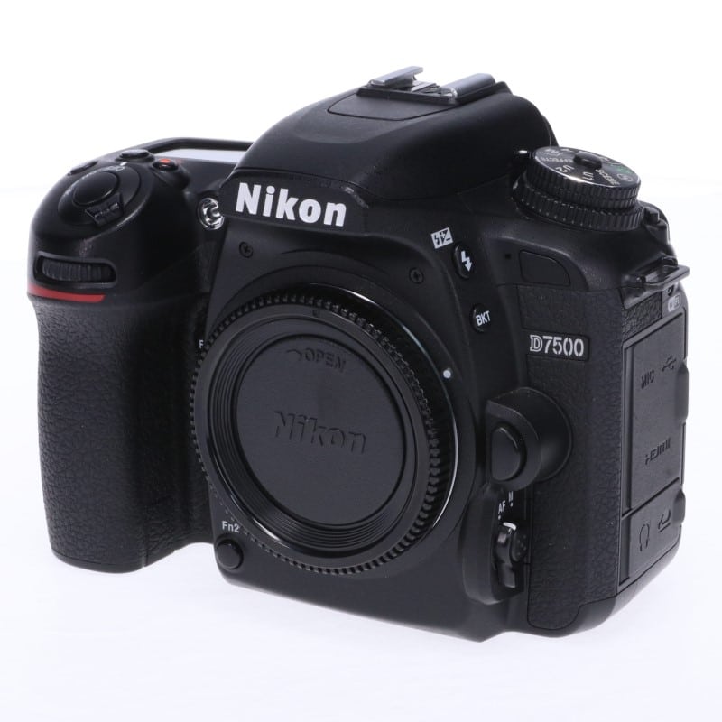Nikon D7500 ボディ AB-ランク 中古｜フジヤカメラ