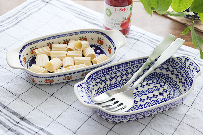 ハンドル付きオーブン皿・ポーリッシュポタリー(ポーランド食器)