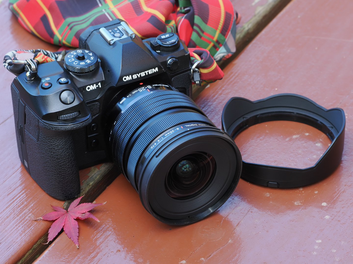 日常使いが可能な超広角ズーム OM SYSTEM M.ZUIKO DIGITAL ED 8-25mm