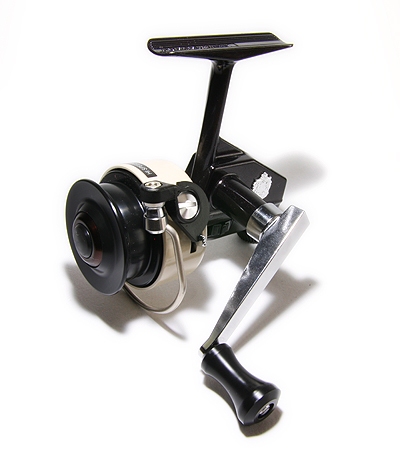 ABU Cardinal Avail Tough Box Handle