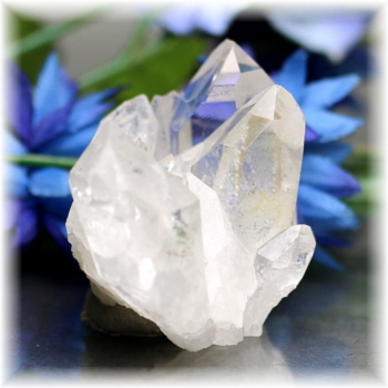 ガーデンクォーツ（庭園水晶）クラスター（未加工原石、群晶） - 埼玉