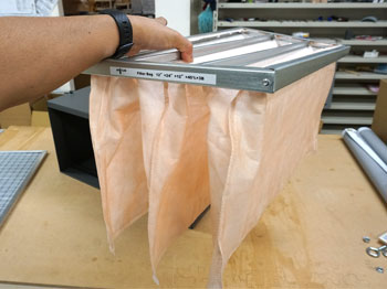 ☆ LAGUNA エアフィルターシステム A-Flux | つくる人をシゲキする