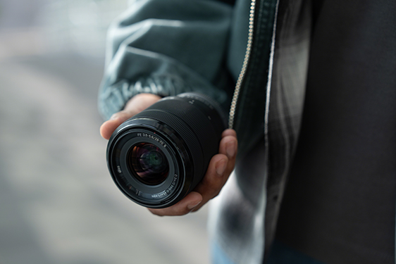 FE 28-70mm F3.5-5.6 OSS II 特長 | デジタル一眼カメラα（アルファ