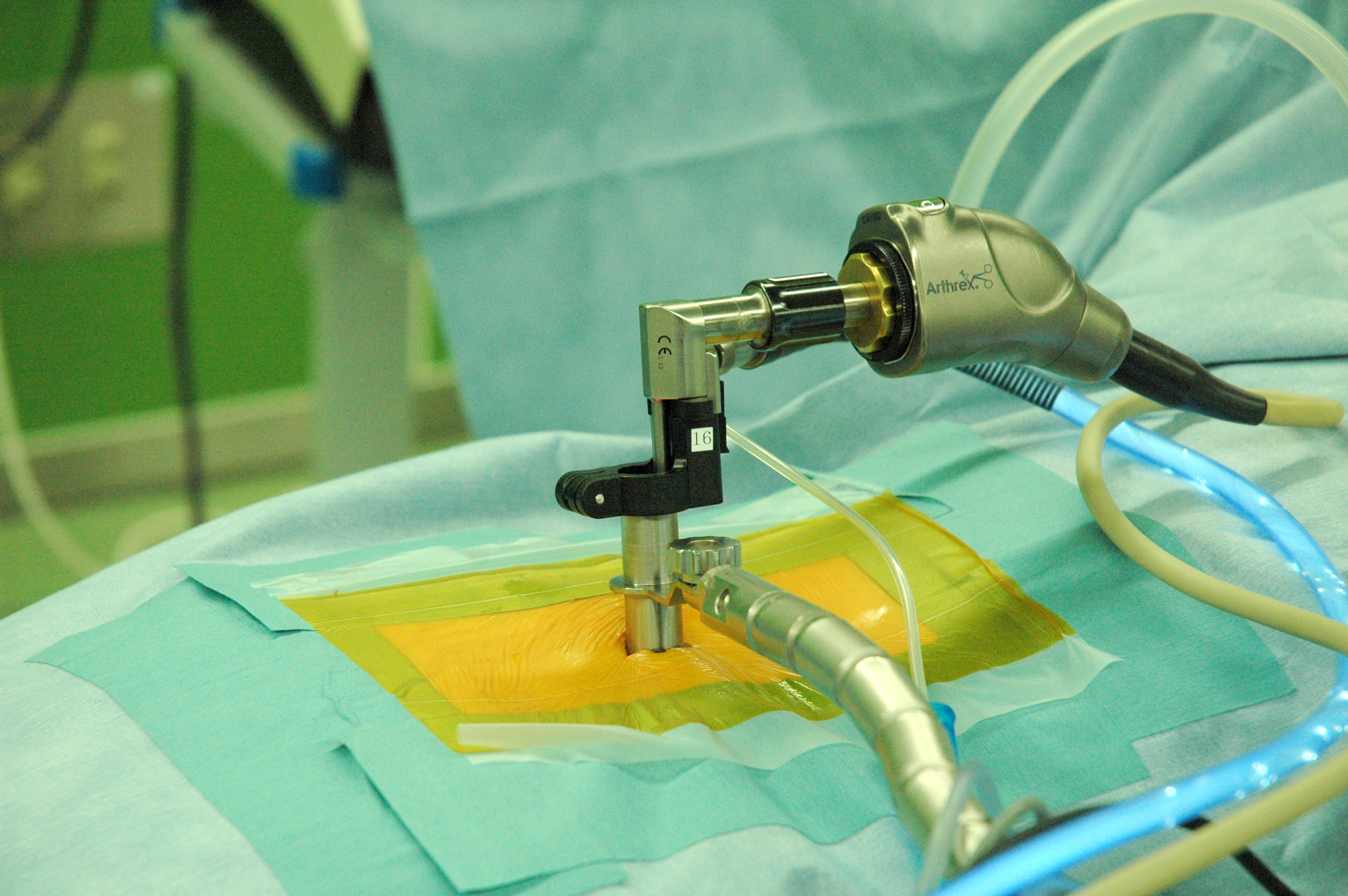 脊椎内視鏡手術| 仙台整形外科病院