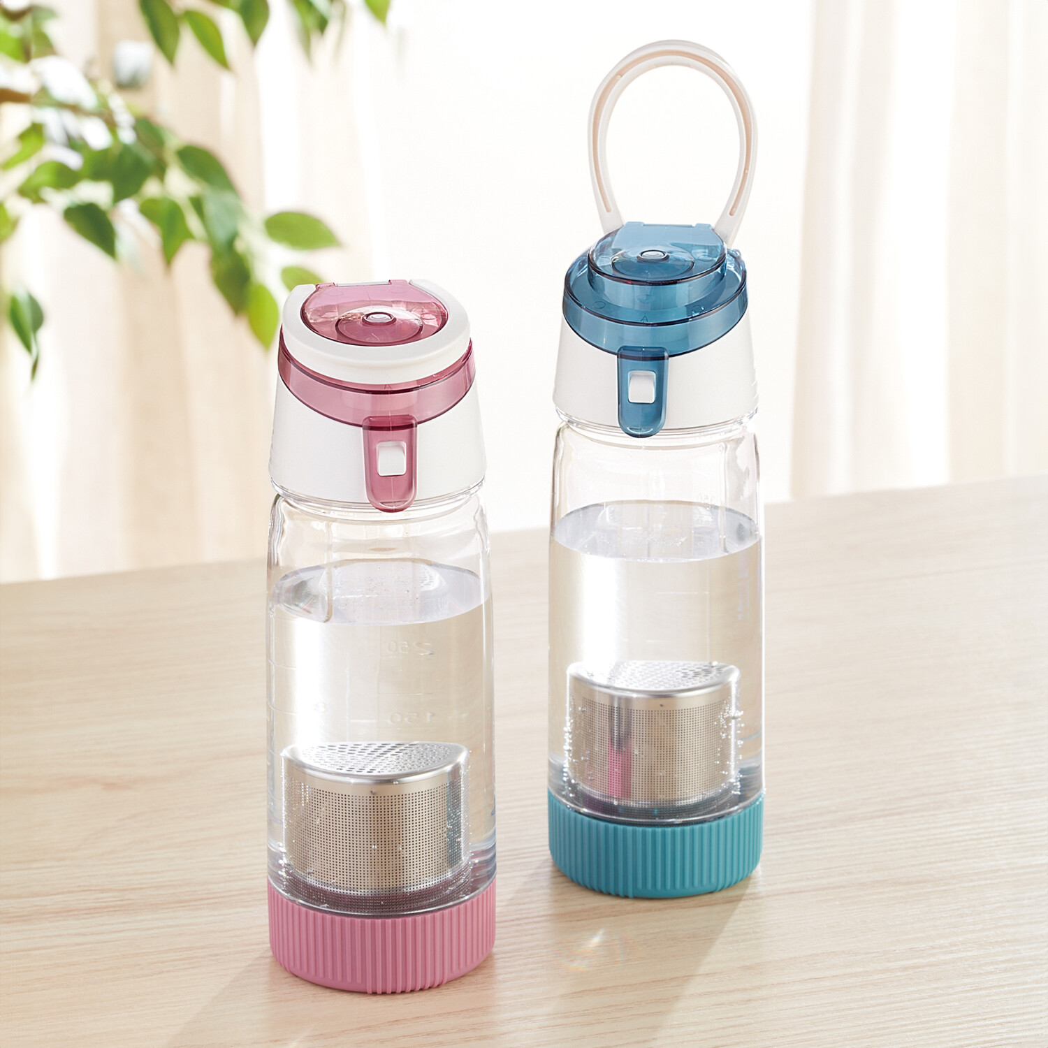 イオン状シリカが溶出した浄水を毎日の生活に ポータブルシリカ水生成