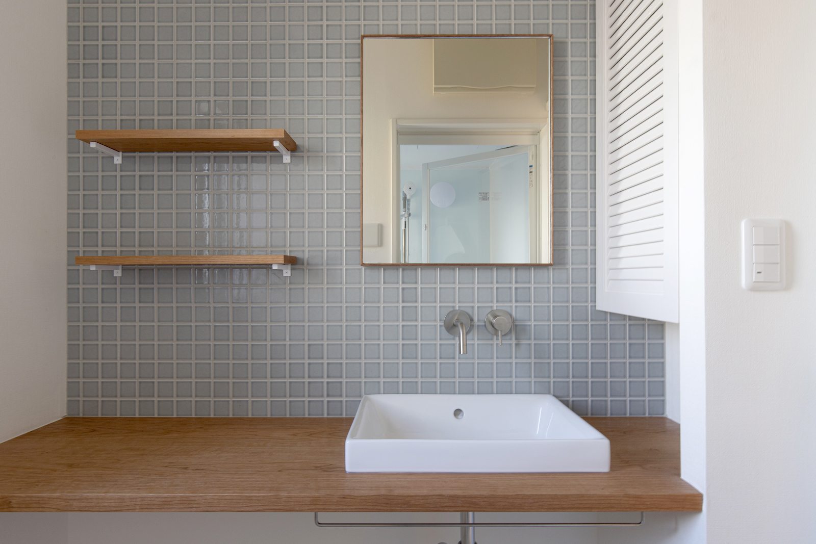 ラワンの洗面ミラー W500×H600 | KB-AC012-03-G067 | ミラー | 洗面