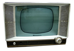 レトロテレビ / 昭和30年代にタイムスリップ。でも中身は新品！ Retro