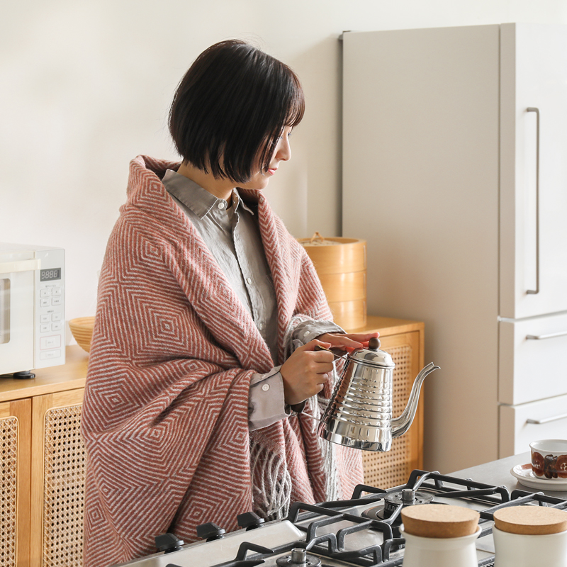 ウールブランケット Silkeborg ダナーヤ グースアイズ ホワイト ｜家具