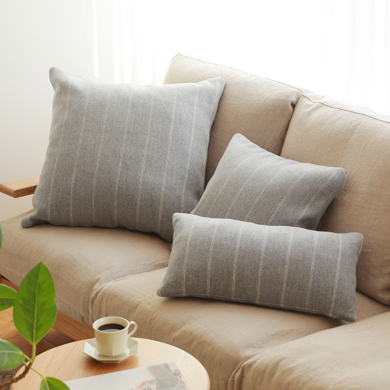 クッションカバー Gray Stripe ｜家具・インテリア通販 Re:CENO(リセノ)