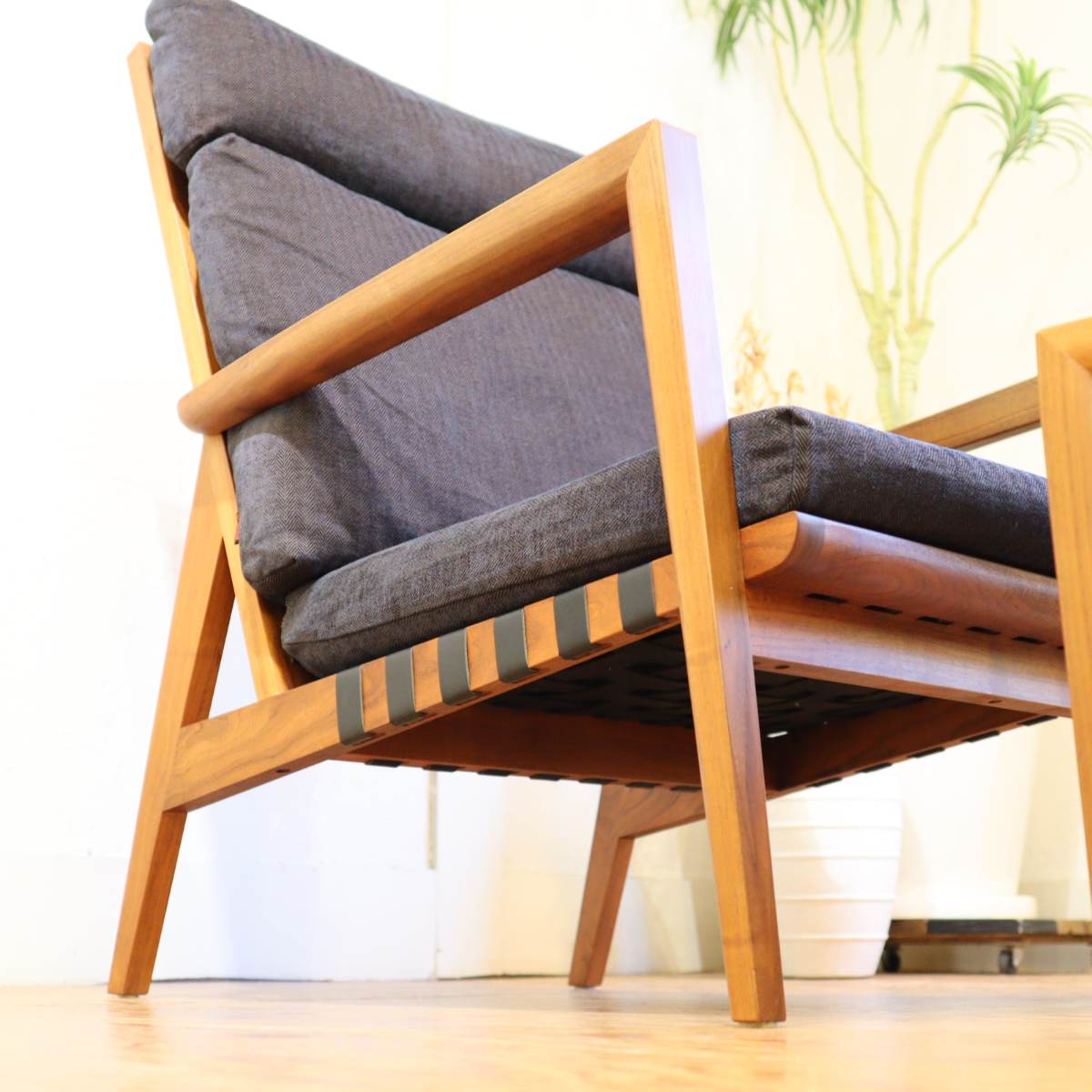 リッツウェル Ritzwell BLAVA Easy Chairs BLAVA（ブラヴァ）｜Chairs