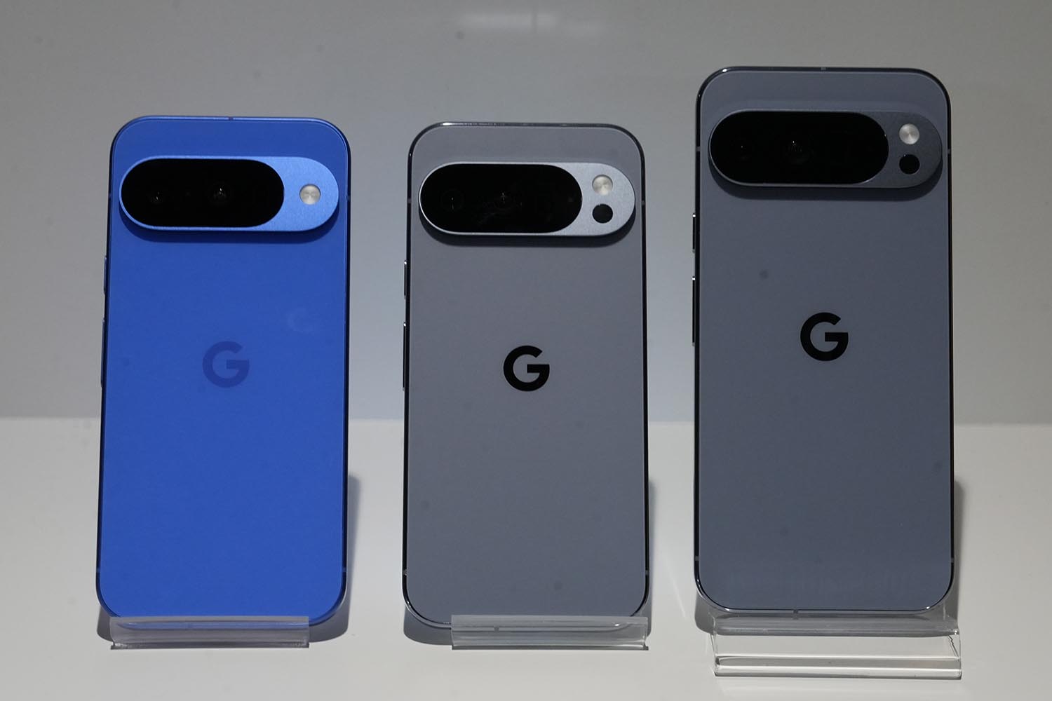 グーグル「Pixel 10 Pro」登場 新フラッグシップスマホは写真コーチ