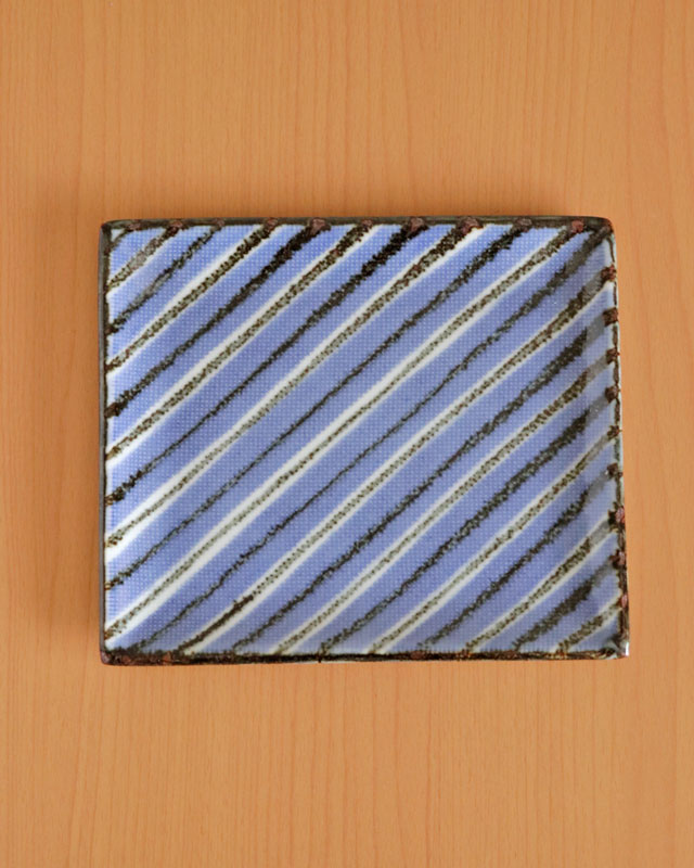 砥部焼の和食器 梅山窯の角皿 【砥部工房 からくさ】