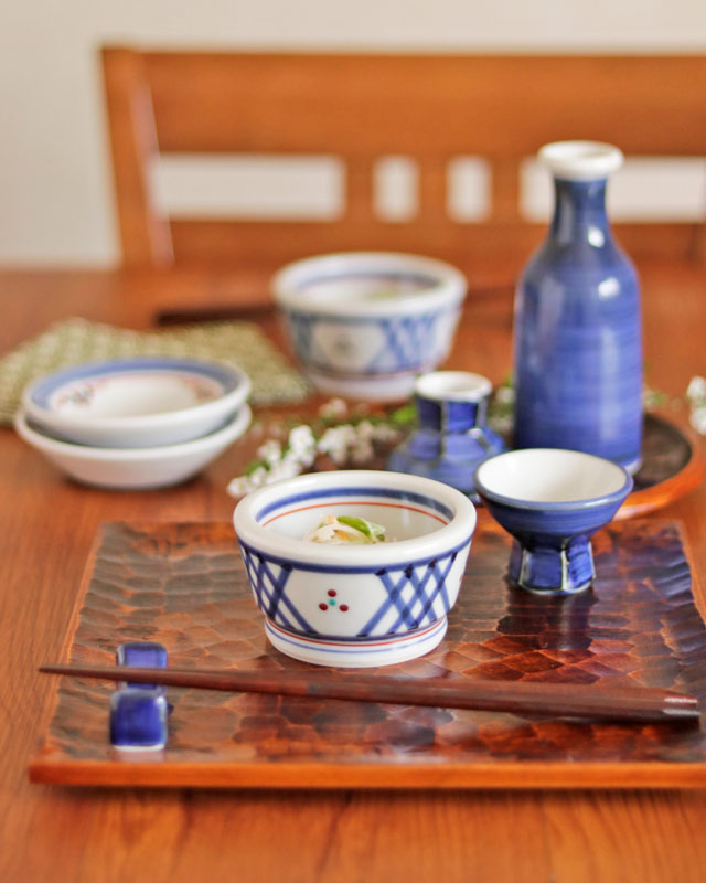 砥部焼の和食器 梅山窯の小鉢 【砥部工房 からくさ】