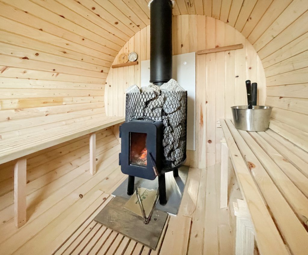 東濃桧のバレルサウナ – 国産サウナ、国産バレルサウナ、社寺建築材