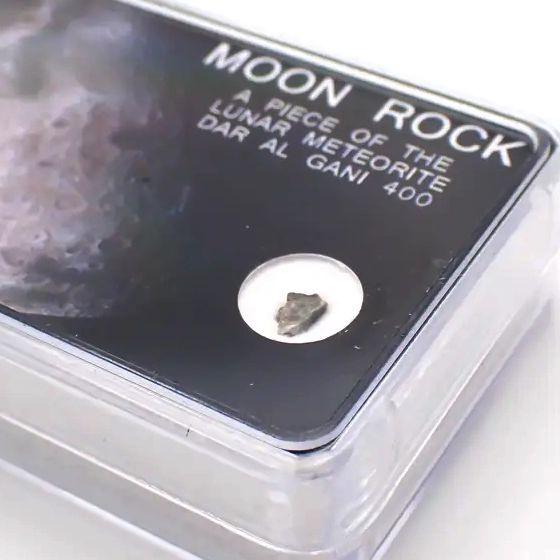 石 ランダムセレクト1個販売>月の石-DAR AL GANI 400- 原石 約0.03-0.06ct