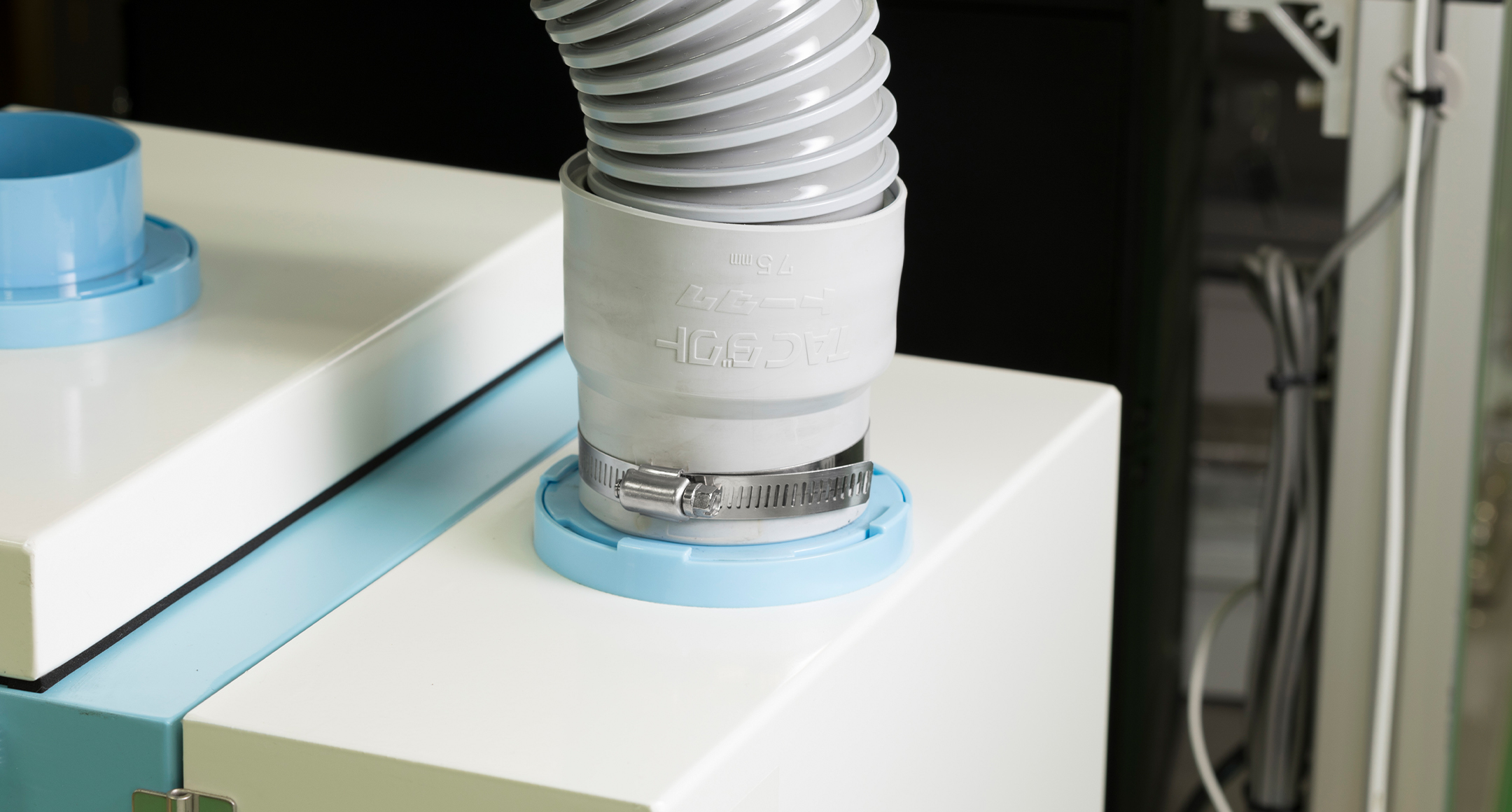 ステンレスホースバンド SNBシリーズ | 製品情報 | タカチ電機工業