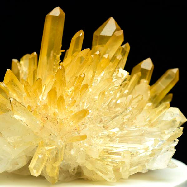 採掘鉱山より直輸入】アーカンソー産ゴールデンクォーツ（ゴールデン