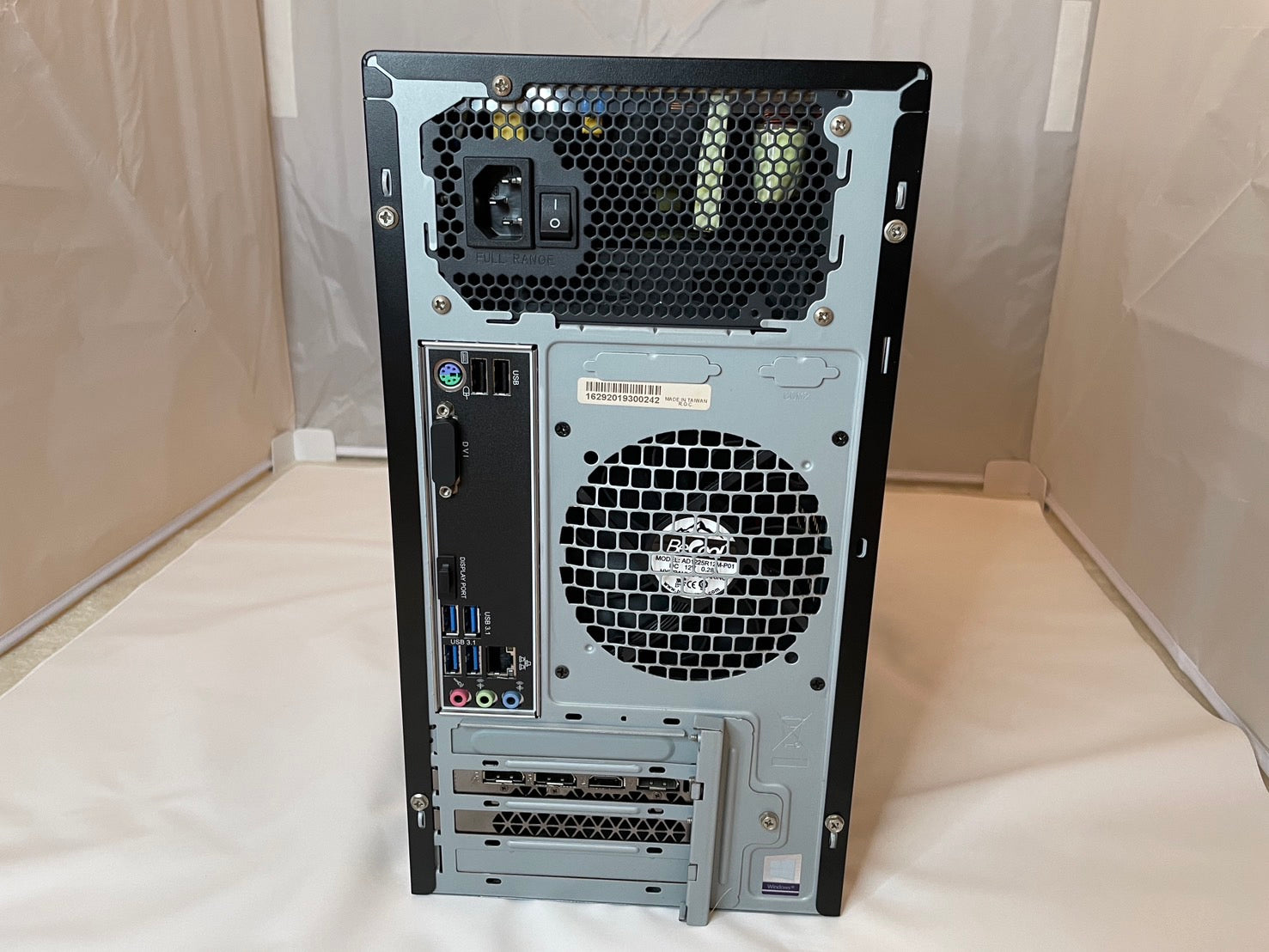 LEVEL∞ Core i7-8700×GeForce GTX 1660 Ti【Cランク】| 中古