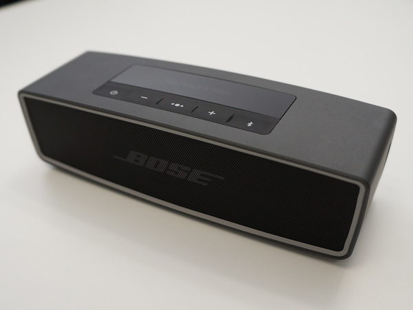 ASCII.jp：大人気BOSE小型スピーカーの後継モデル！ 音声ガイドなどを追加