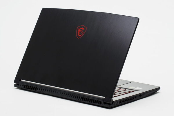 ASCII.jp：GeForce RTX 2060搭載の最軽量クラス、MSIのB4ゲーミング