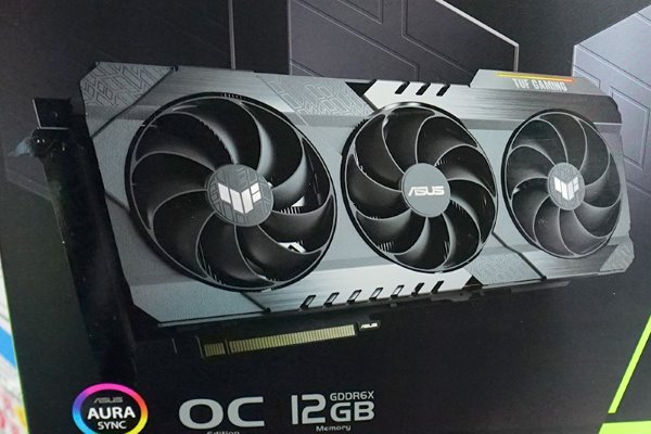 ASUS「TUF Gaming GeForce RTX 3080 OC Edition 12GB」が入荷、価格は