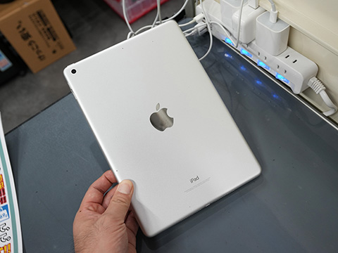 iPad 2018 Wi-Fiモデルが11,800円！ストレージ容量128GBの中古品が大量